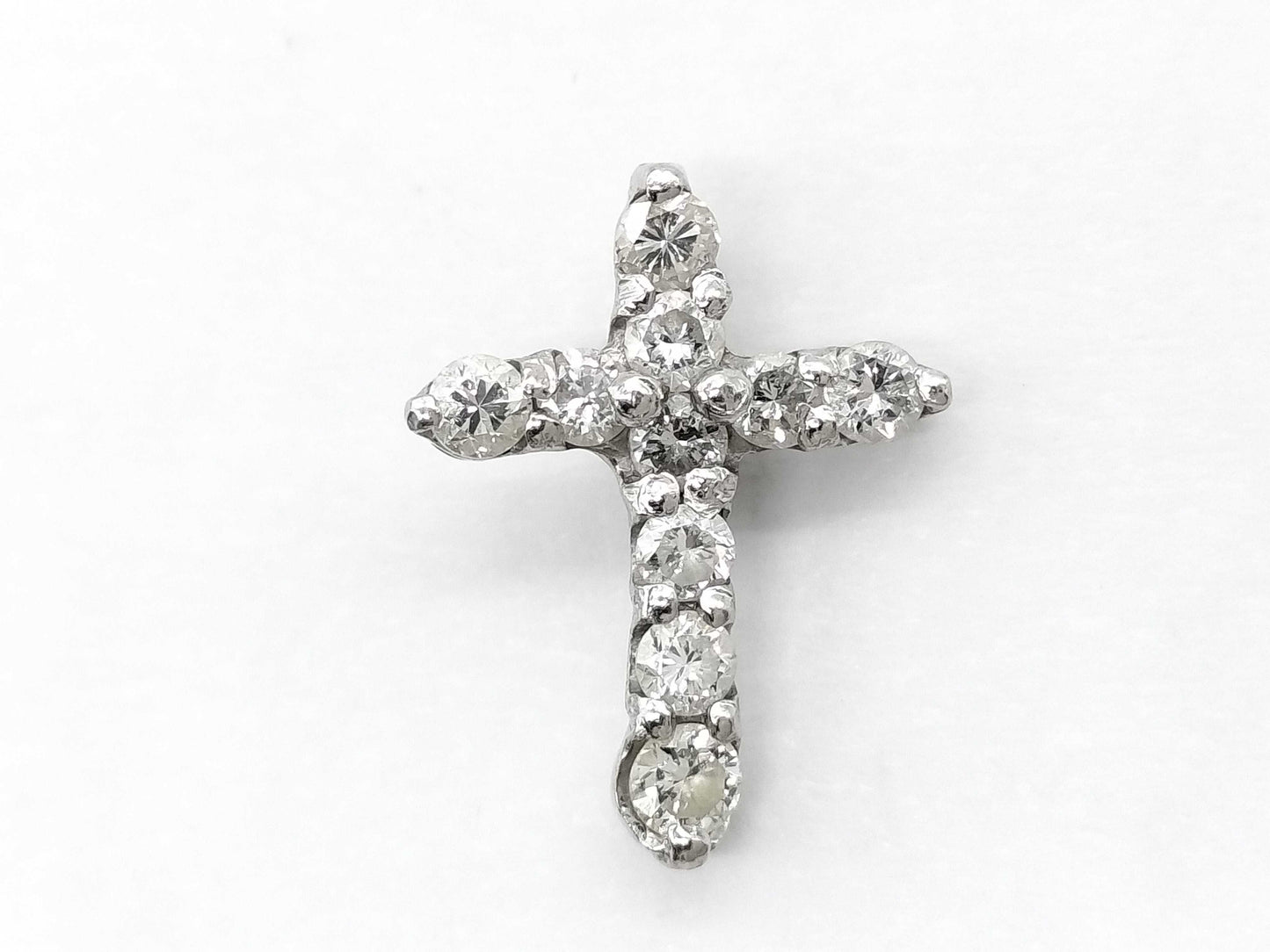 D0.30ct PT900 1.0g Pendant Top