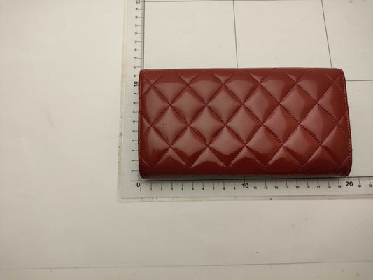 CHANEL Enamel Patent Matelasse Folding Long Wallet, 21 Series