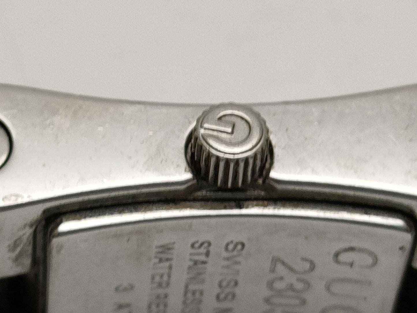 GUCCI 2305L Women's Watch