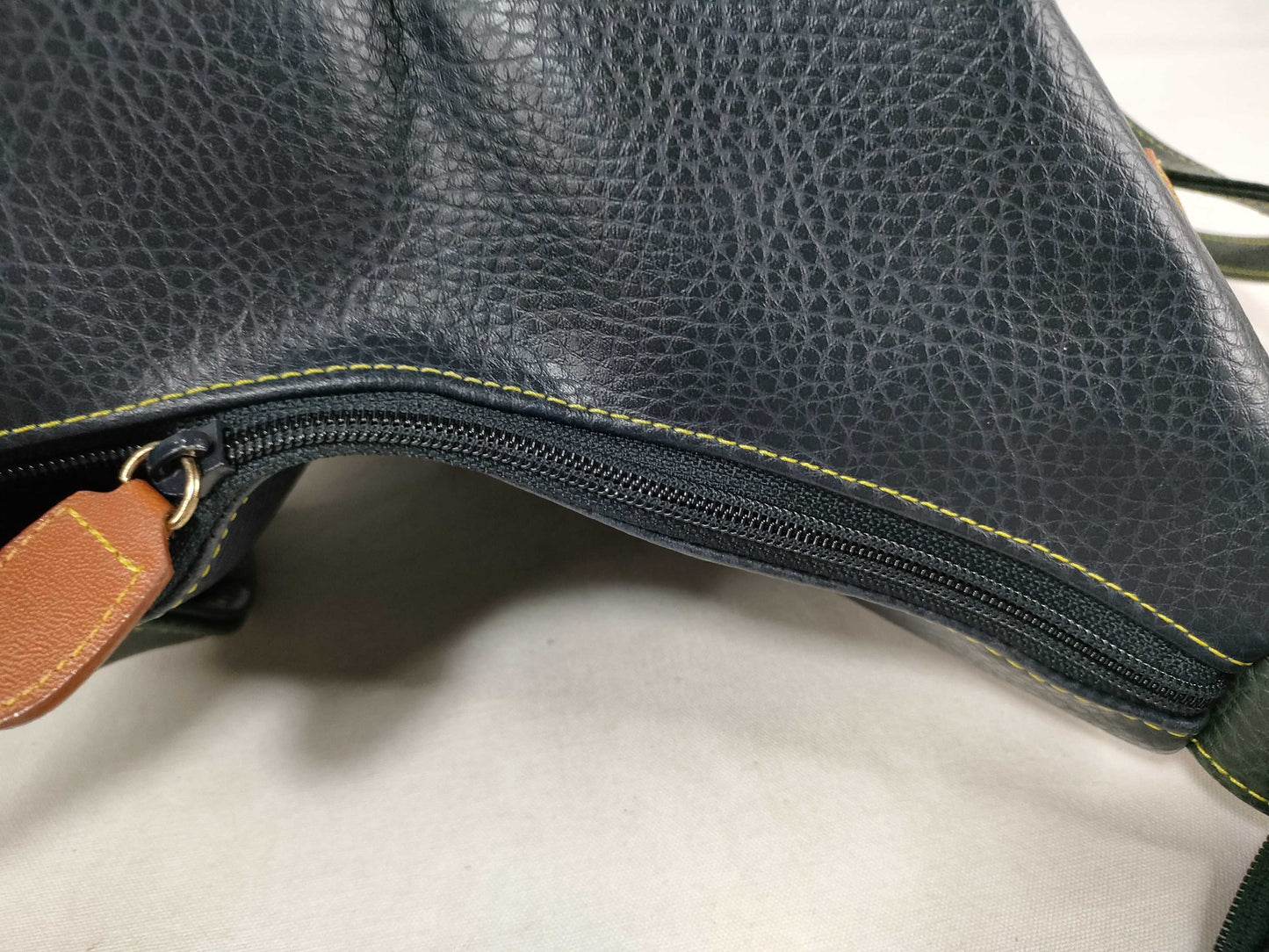 Valentino Garavani Valentino/Bicolor/Backpack Backpack
