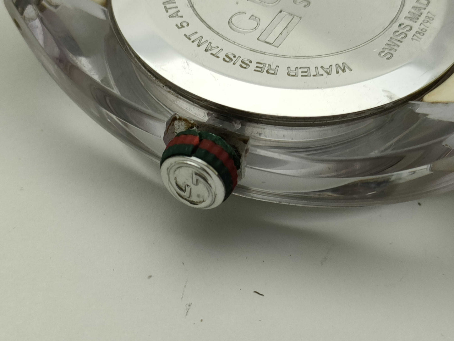 GUCCI 137.1 Men's Watch