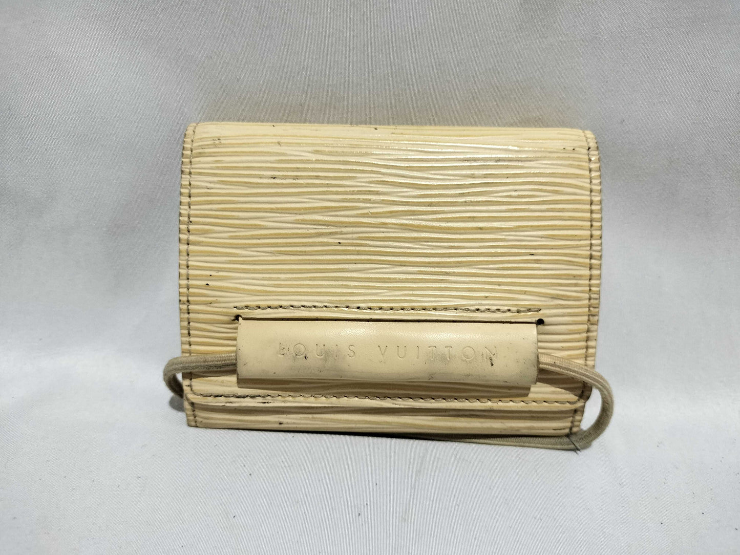 LOUIS VUITTON Epi Compact Wallet