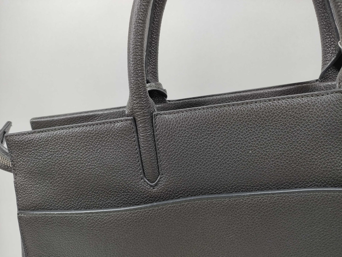 Yves Saint Laurent Leather 2-Way Handbag