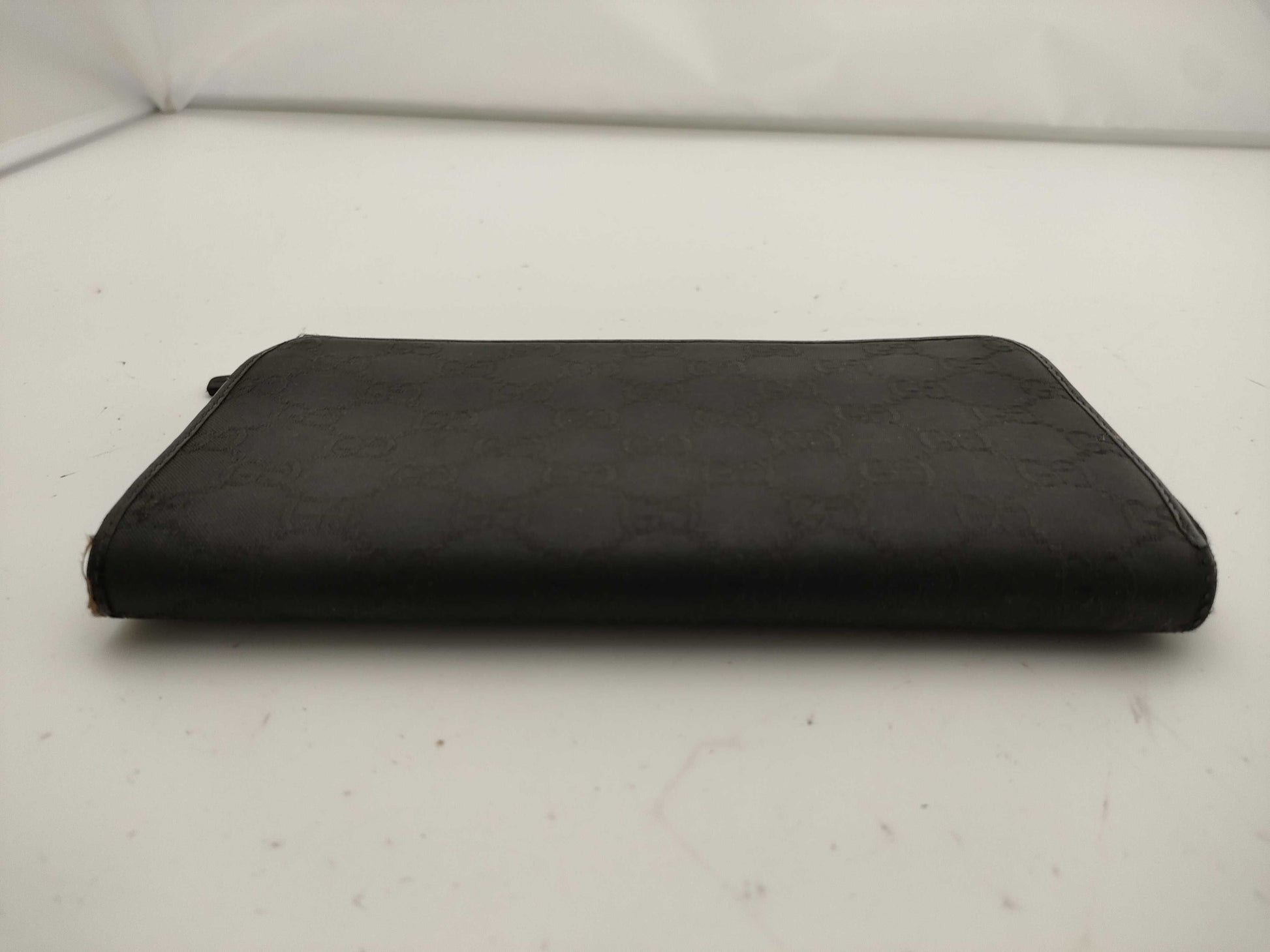 LOUIS VUITTON Monogram M61823 Porte-Valeur Carte Credit Billfold/Gucci Long Wallet