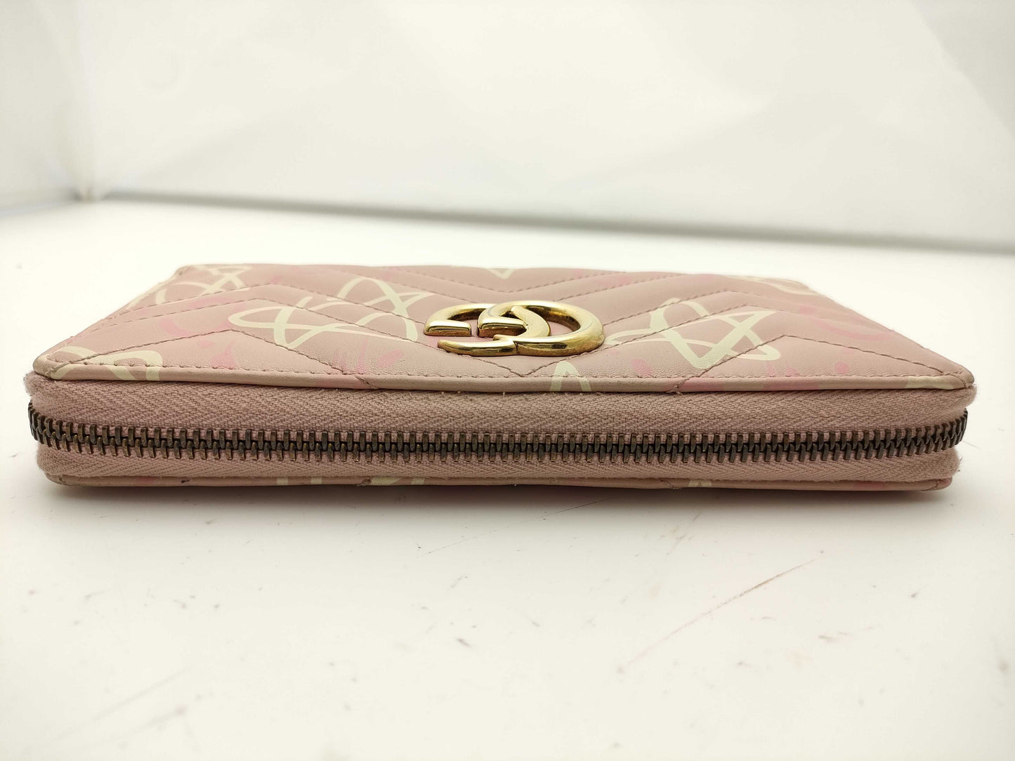 GUCCI Pink Long Wallet with GG Marmont Star Pattern