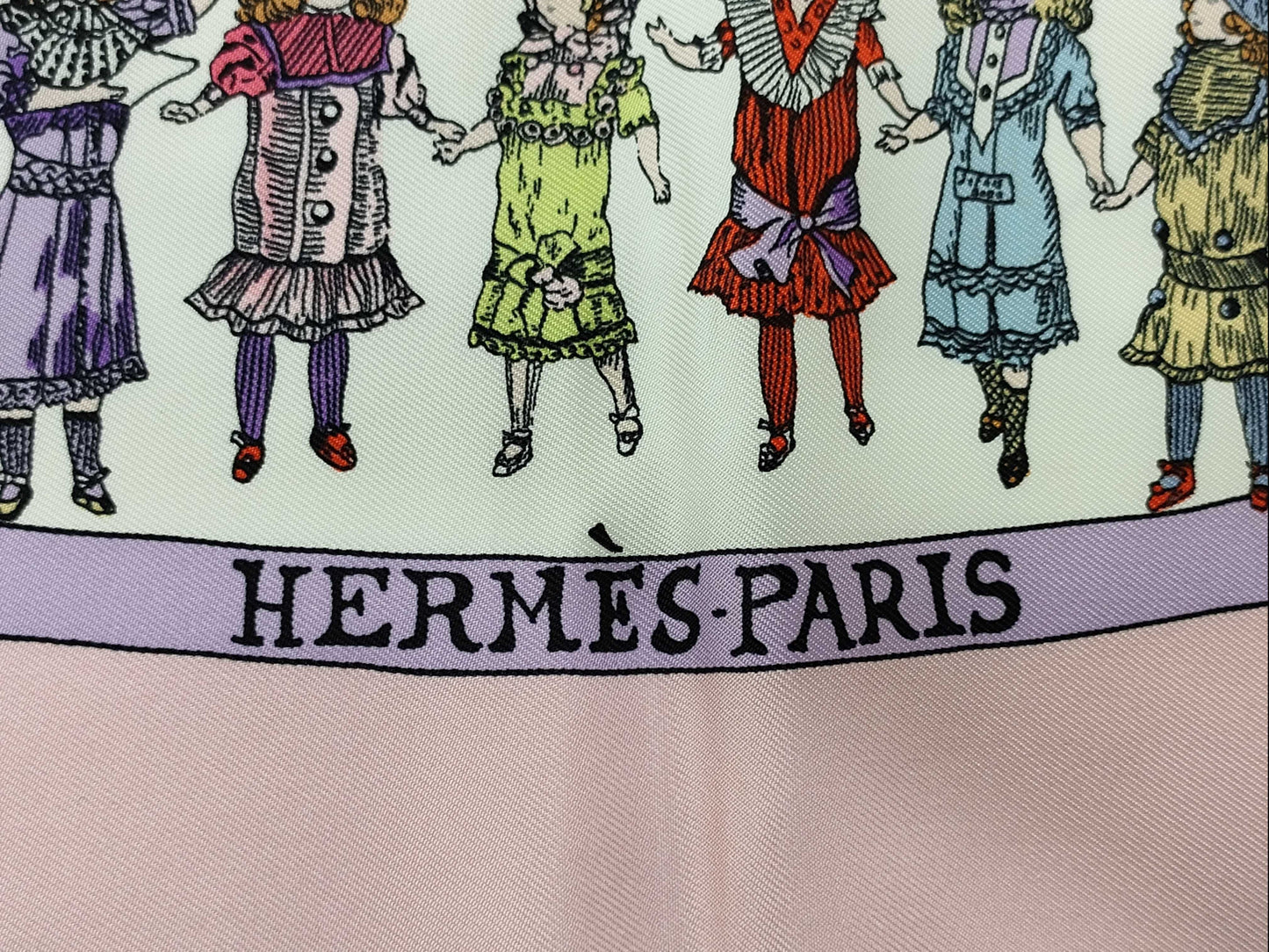 HERMES Carre HELLO DOLLY Scarf