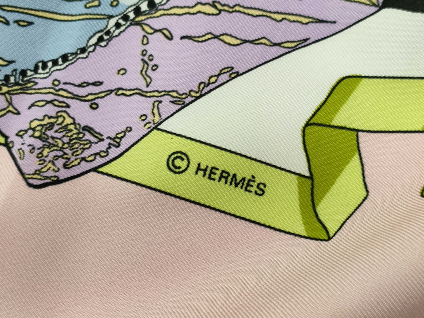 HERMES Carre HELLO DOLLY Scarf
