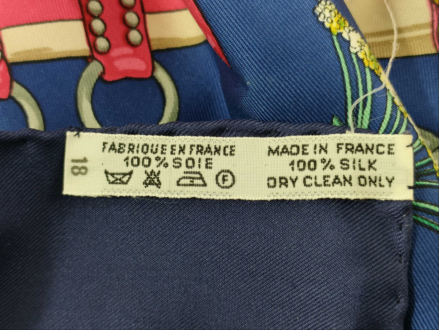 HERMES Carre aux champs scarf