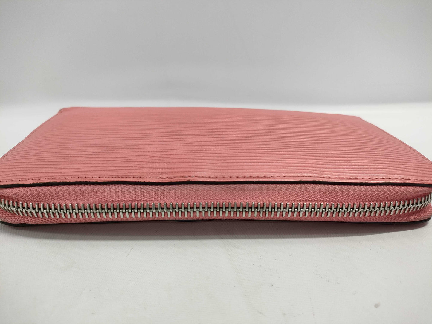 LOUIS VUITTON Epi Zippy Wallet