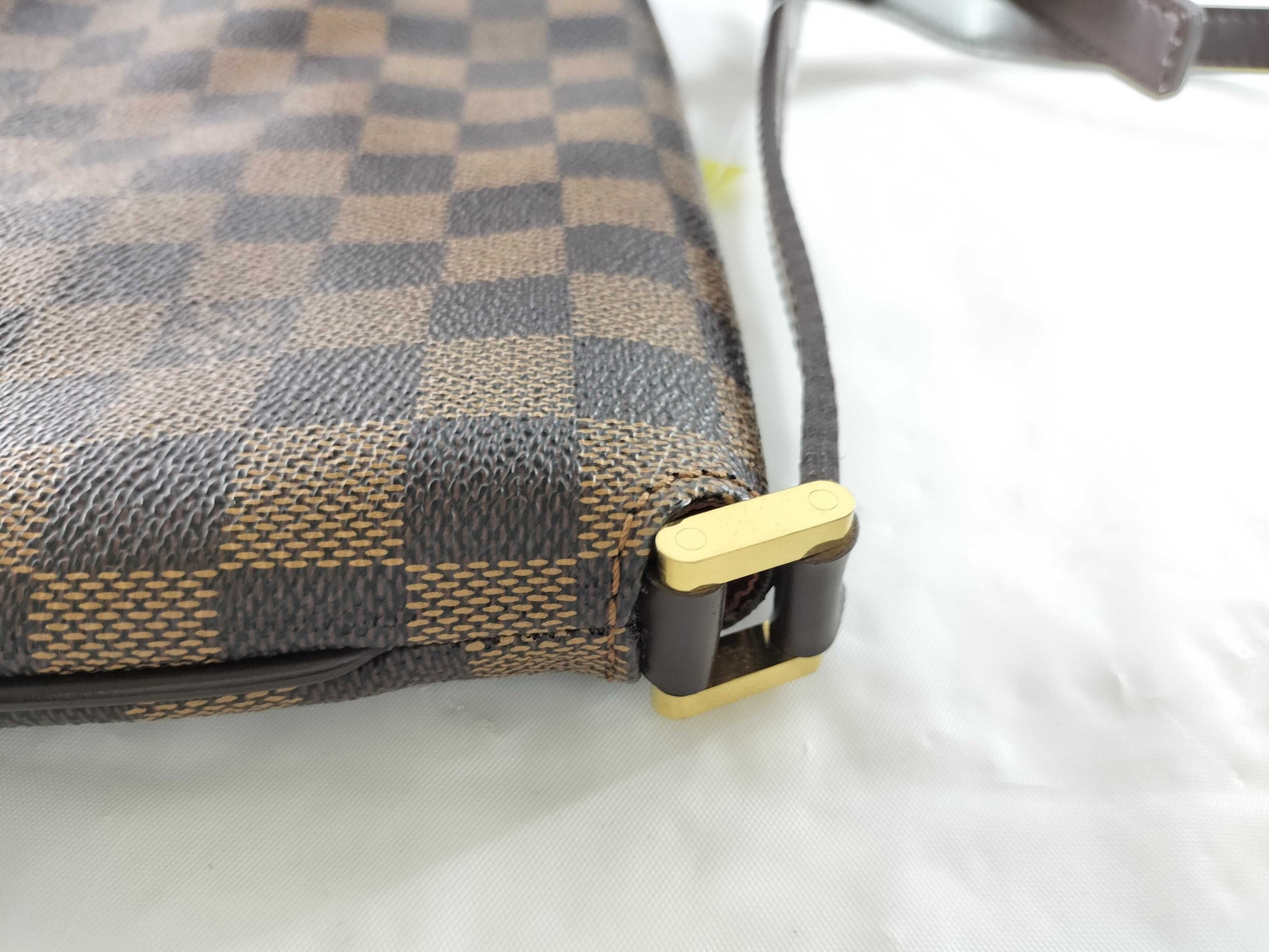 LOUIS VUITTON Damier Musette Tango Shoulder Bag