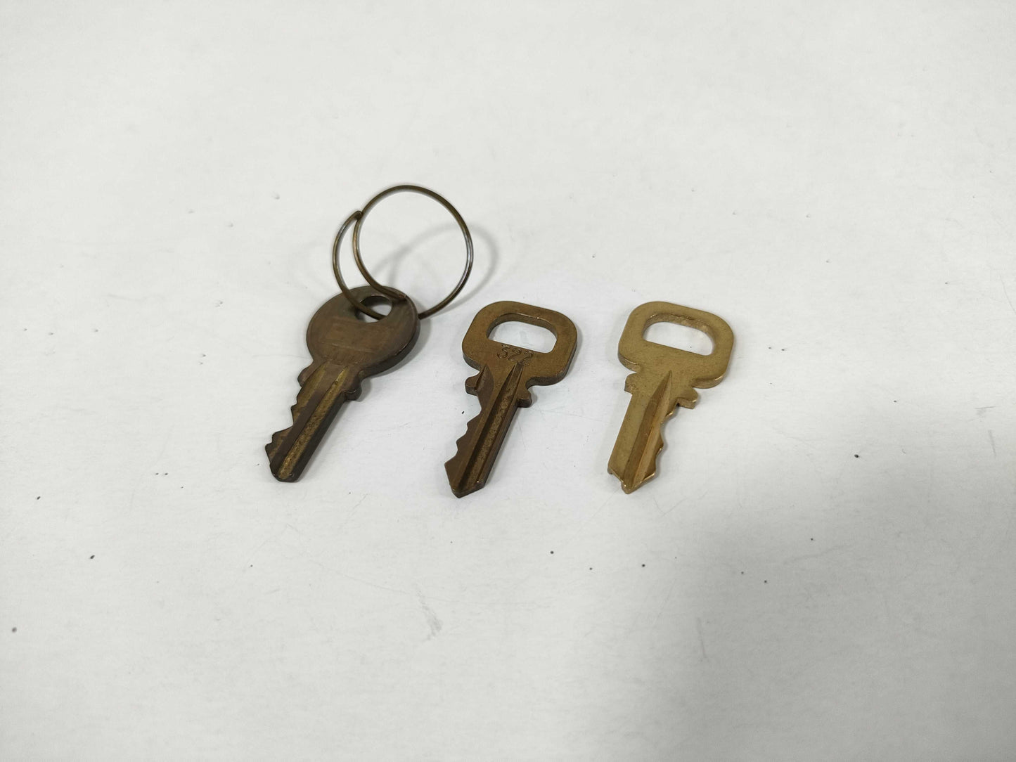 LOUIS VUITTON Padlock Set