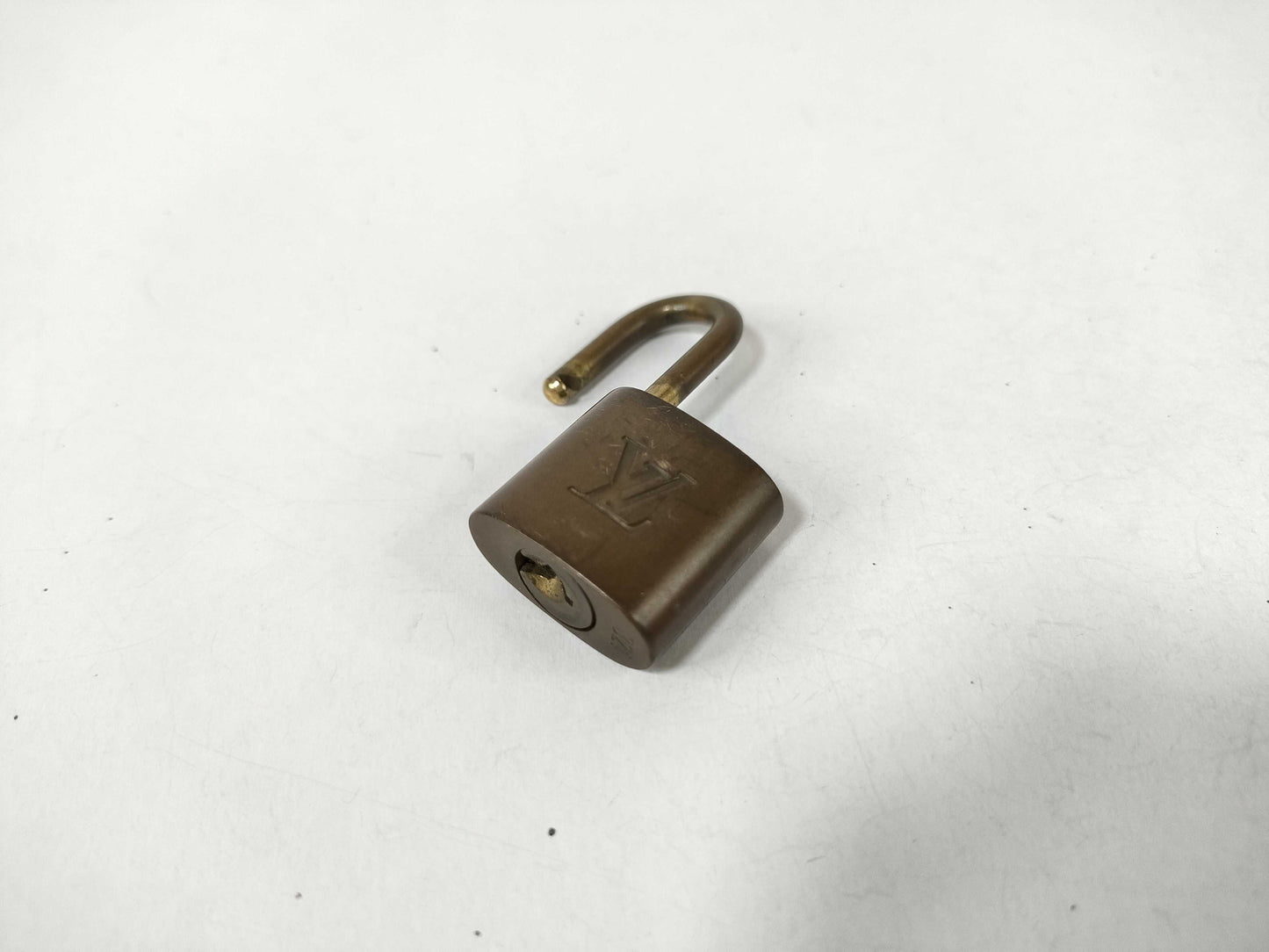LOUIS VUITTON Padlock Set