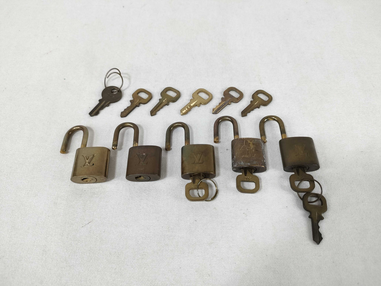 LOUIS VUITTON Padlock Set