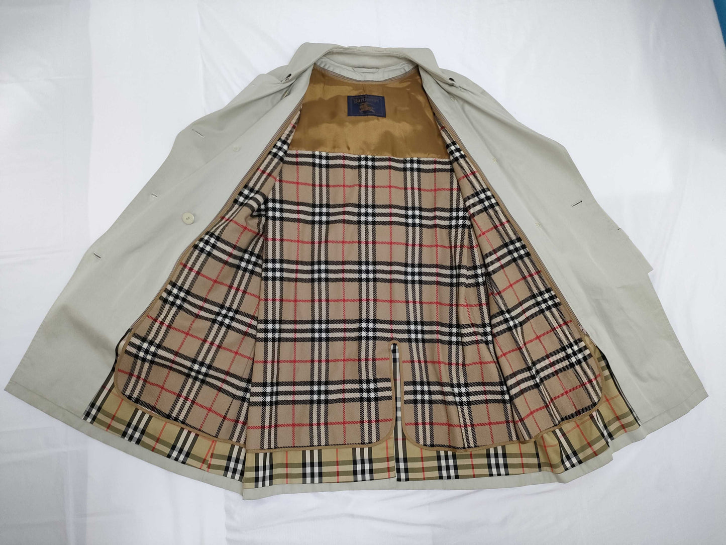 BURBERRY Trench Coat with Liner