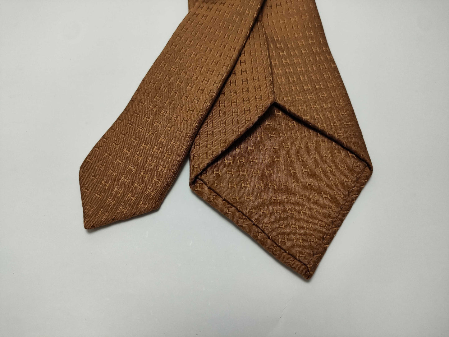 HERMES H logo tie