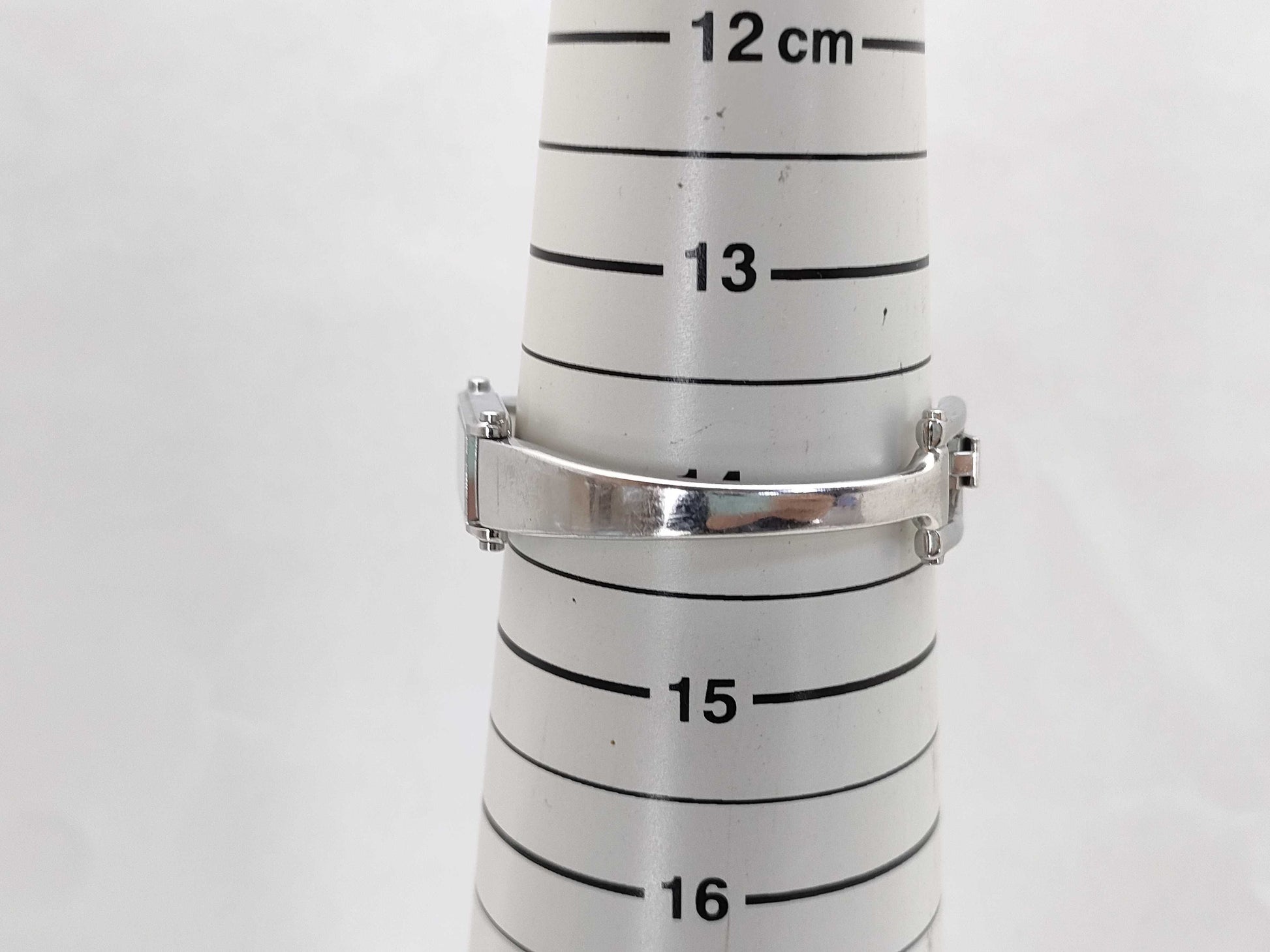 GUCCI 1500L Women's Watch
