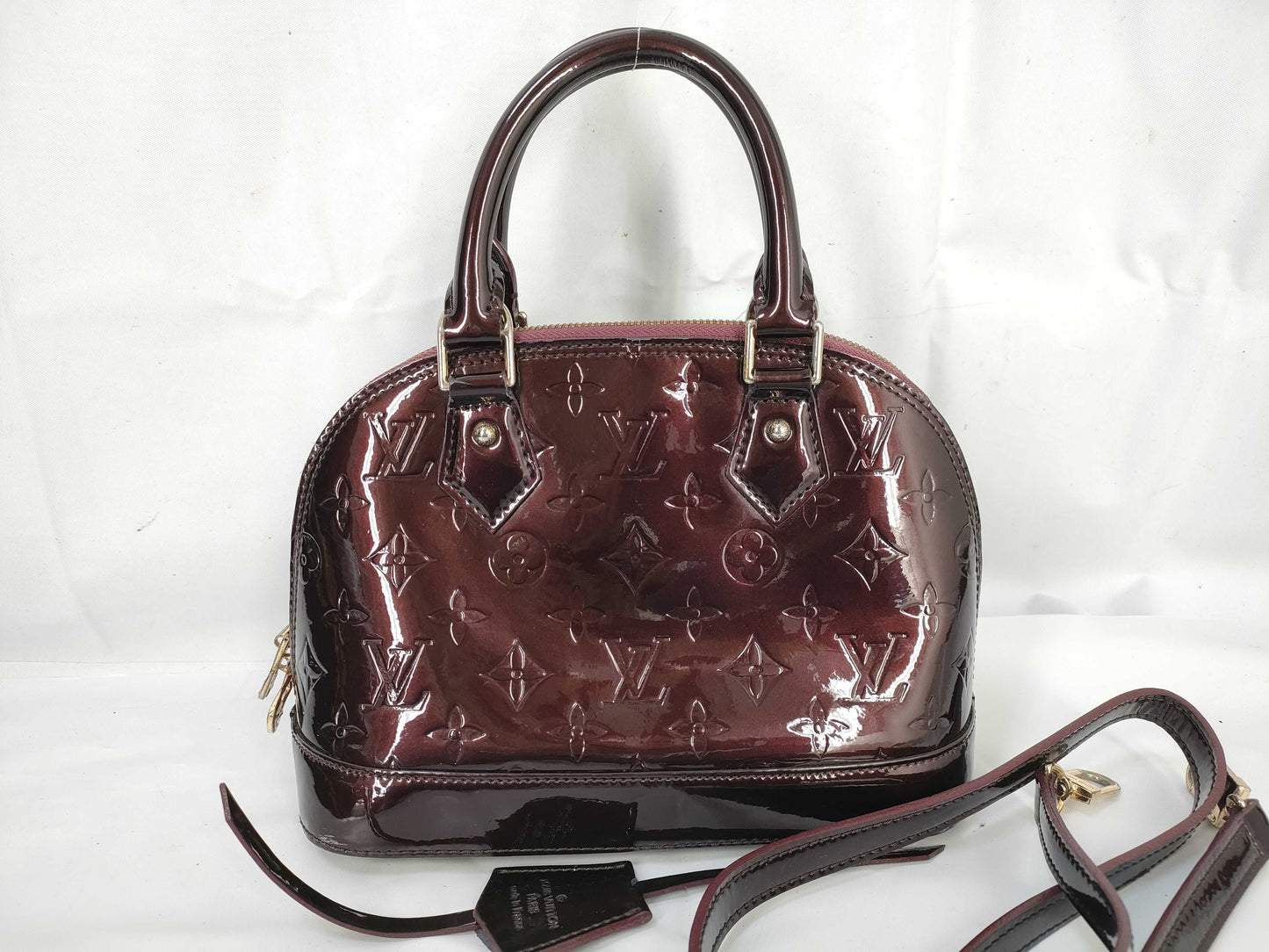 LOUIS VUITTON Vernis Alma PM Handbag