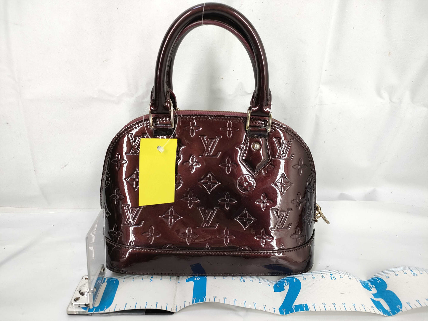 LOUIS VUITTON Vernis Alma PM Handbag