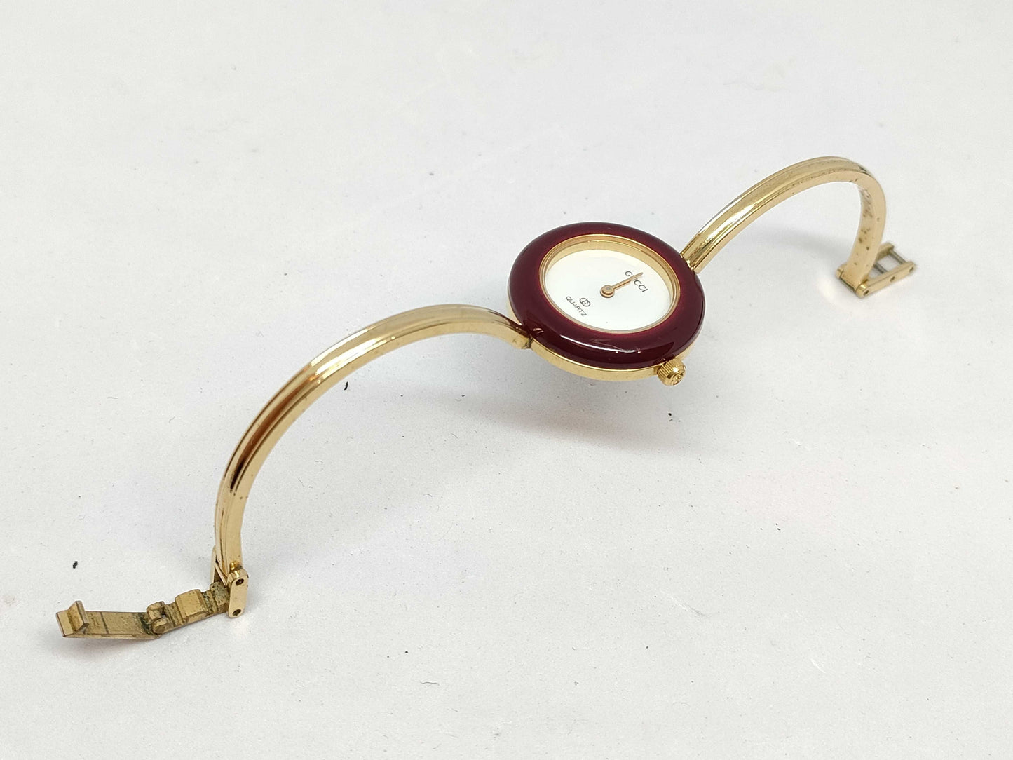 GUCCI 1100-L Women's Watch