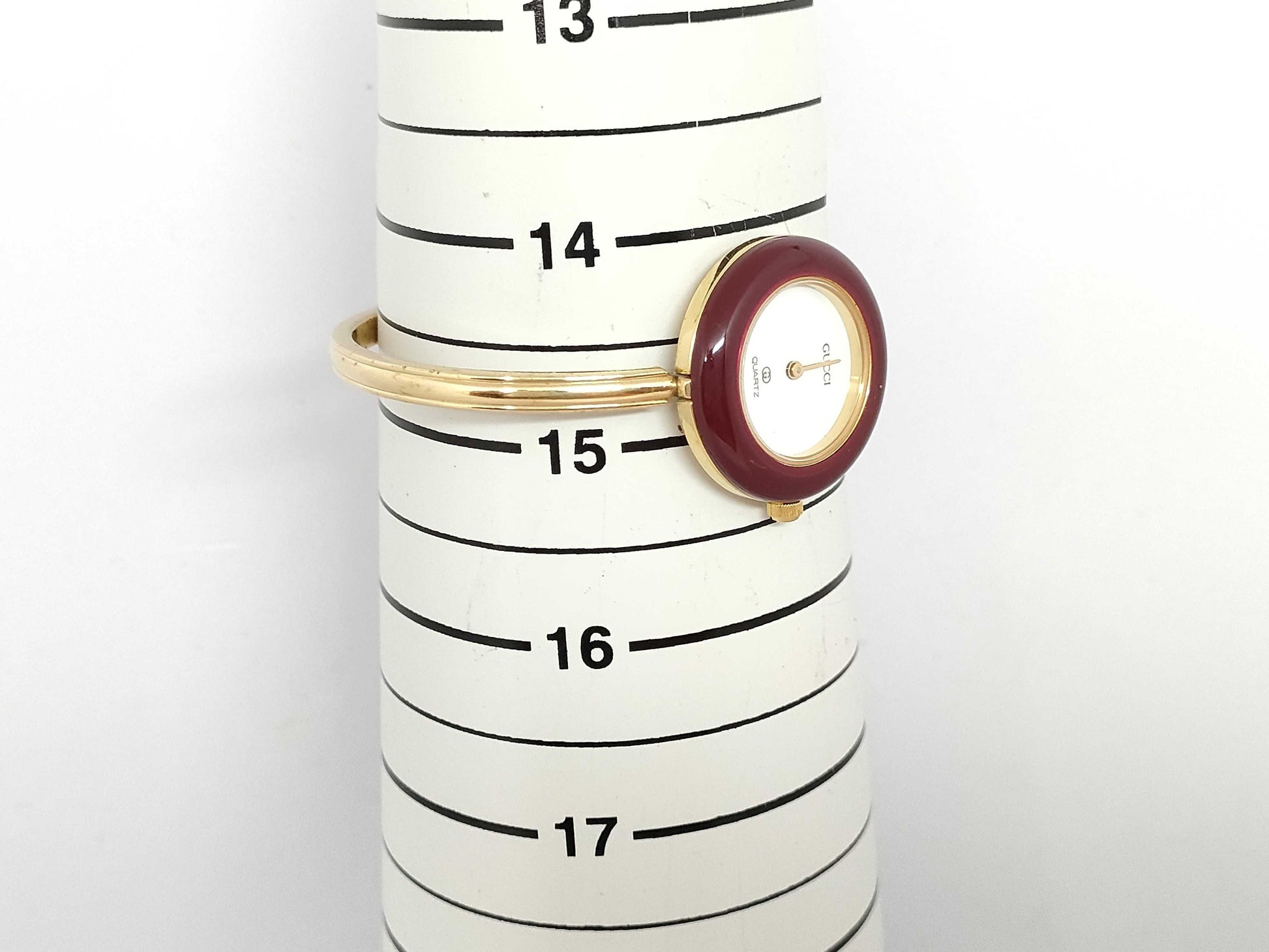 GUCCI 1100-L Women's Watch