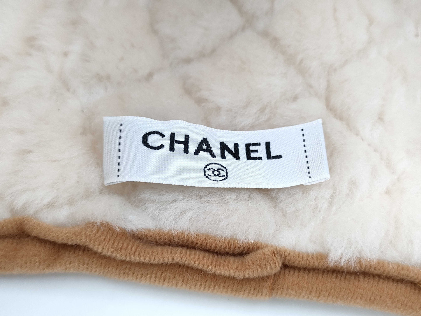 (10462_0124) CHANEL Mouton Material Hat Coco Mark Other Apparel