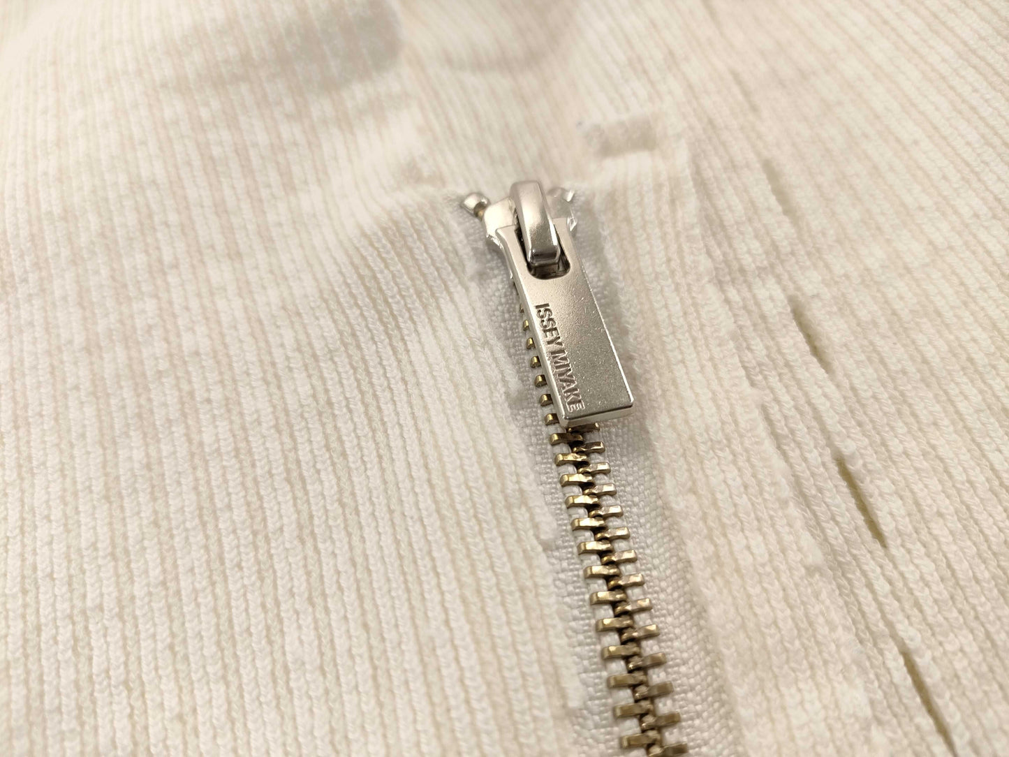 ISSEY MIYAKE Tops White Jacket