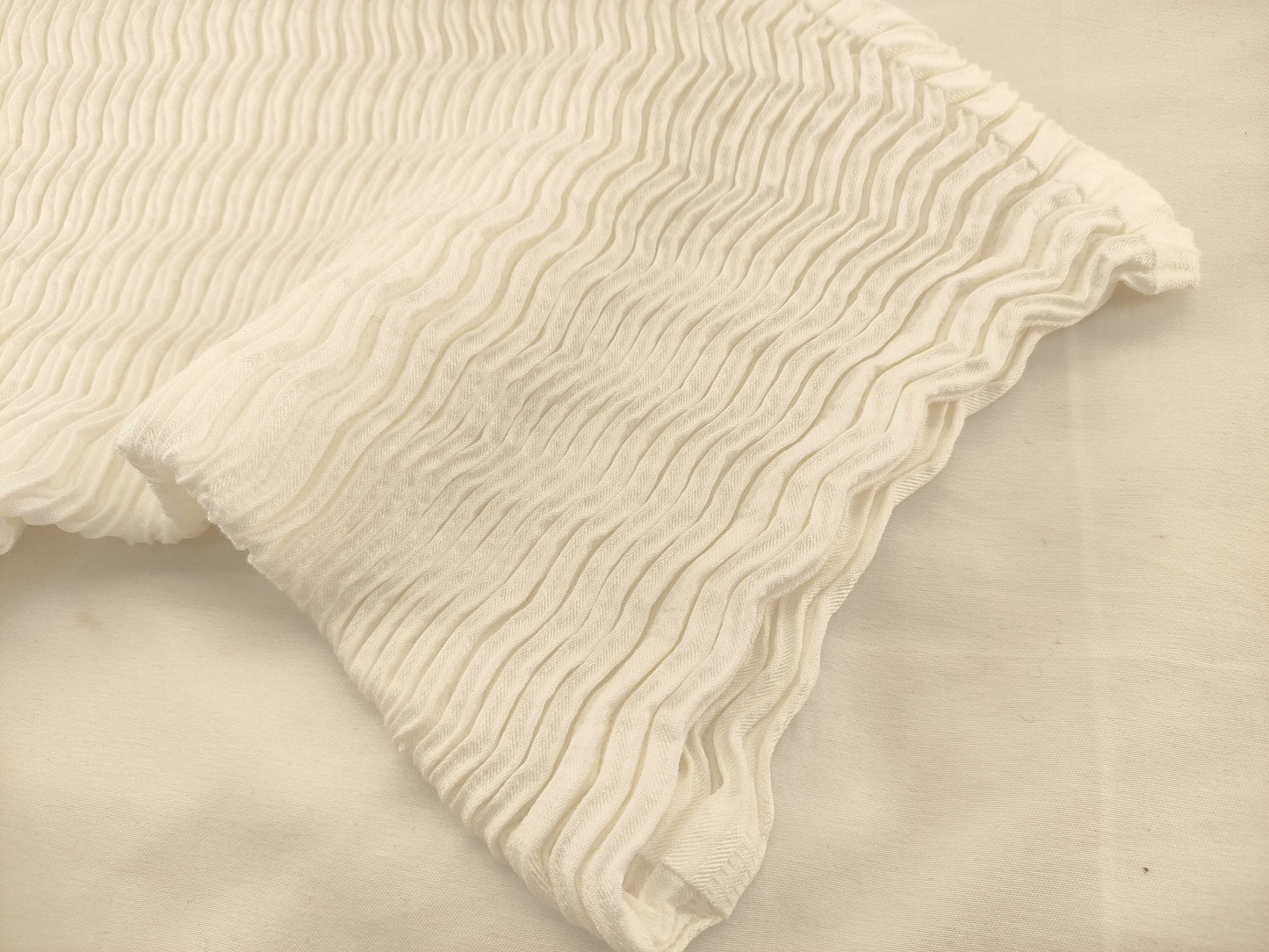 ISSEY MIYAKE Pleated Cardigan White Cardigan