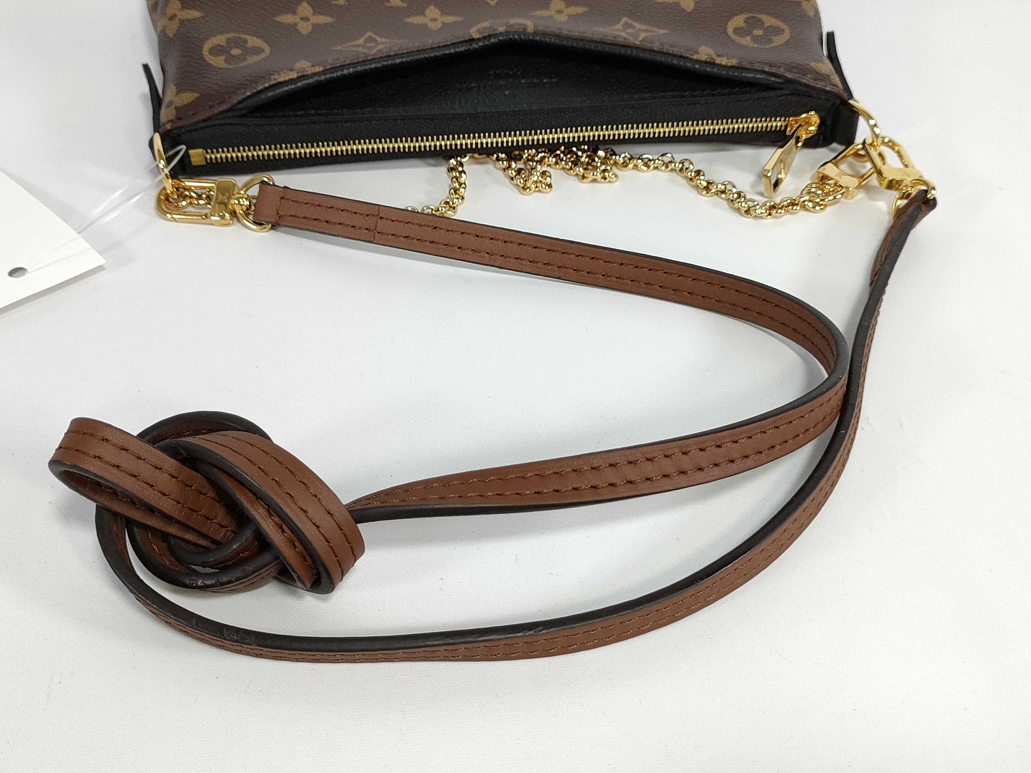 LOUIS VUITTON Monogram M41639 Pallas Chain Shoulder Bag