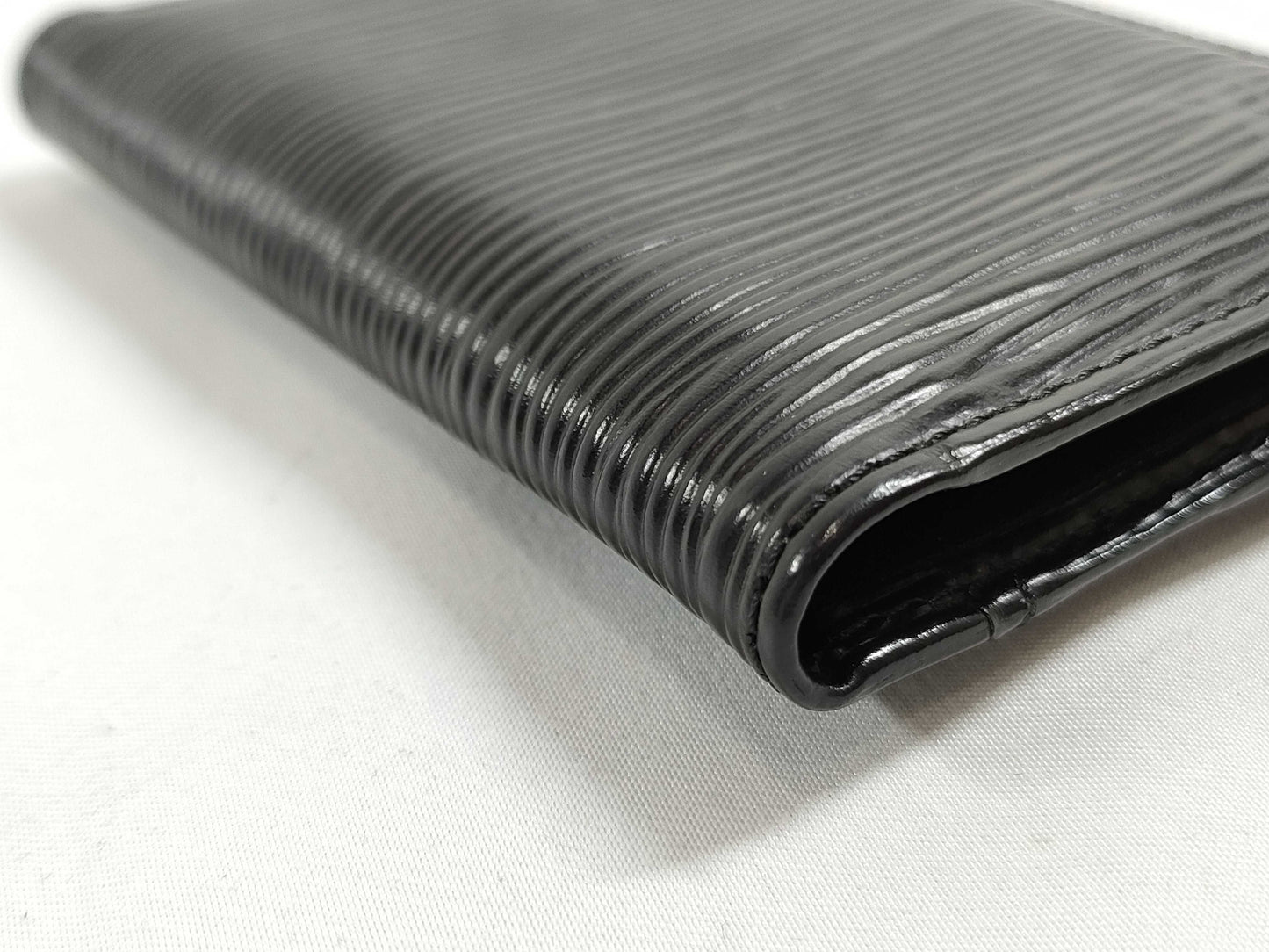 LOUIS VUITTON Epi Card Case Wallet