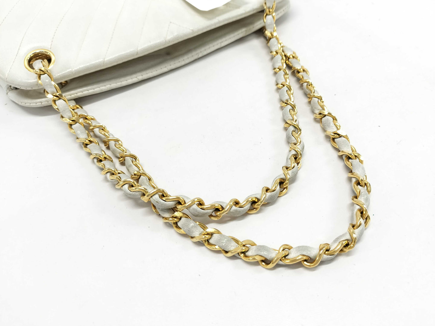 CHANEL Lambskin Chain Shoulder Bag
