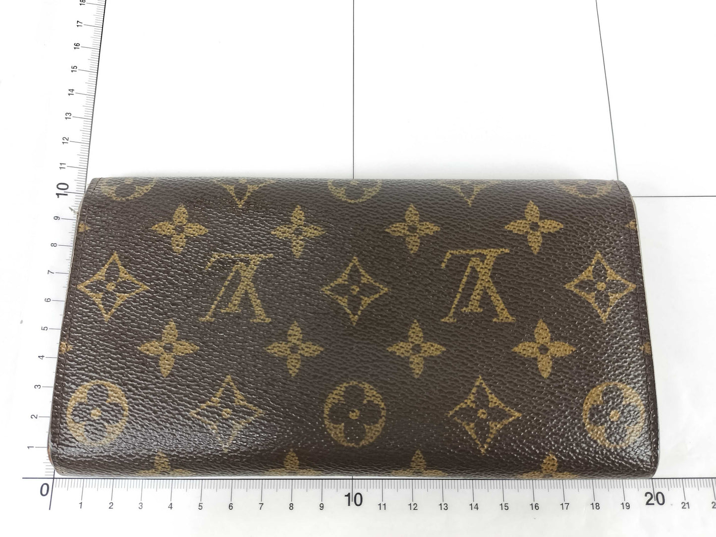 LOUIS VUITTON Monogram Long Wallet