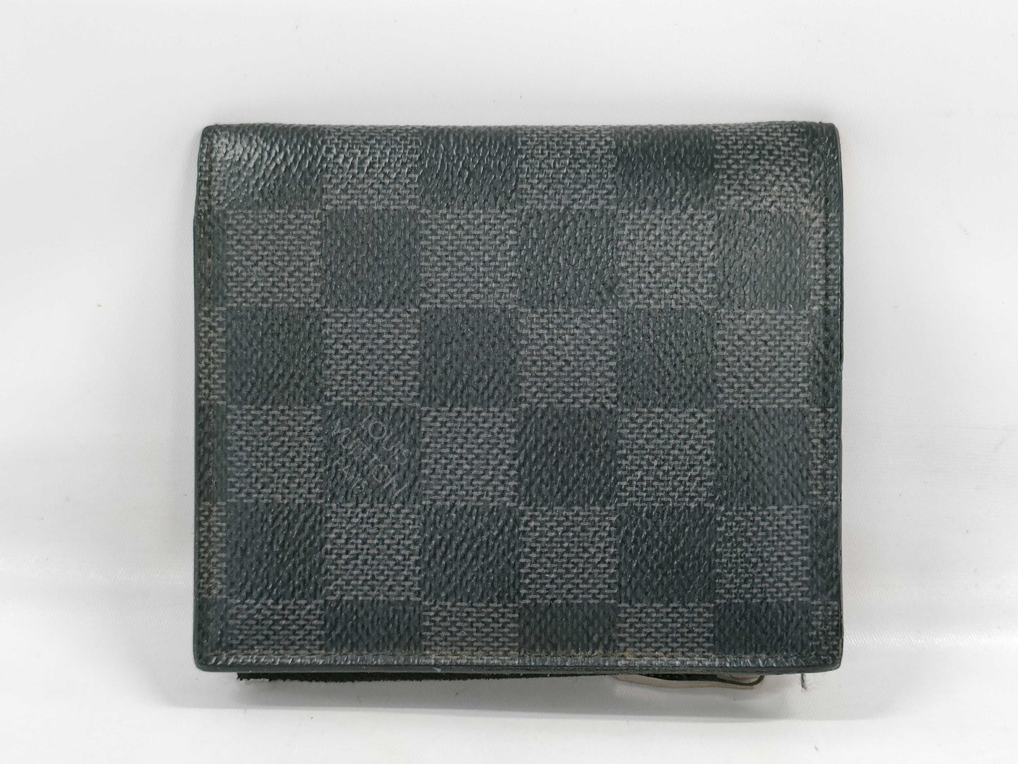 LOUIS VUITTON Damier Graphite Compact Wallet