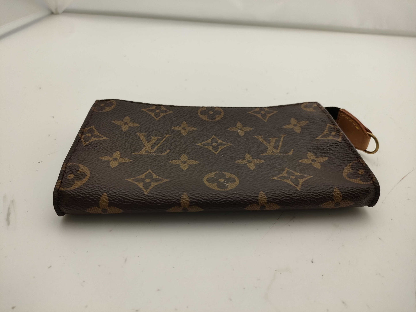 LOUIS VUITTON Monogram Bucket Pouch Pouch