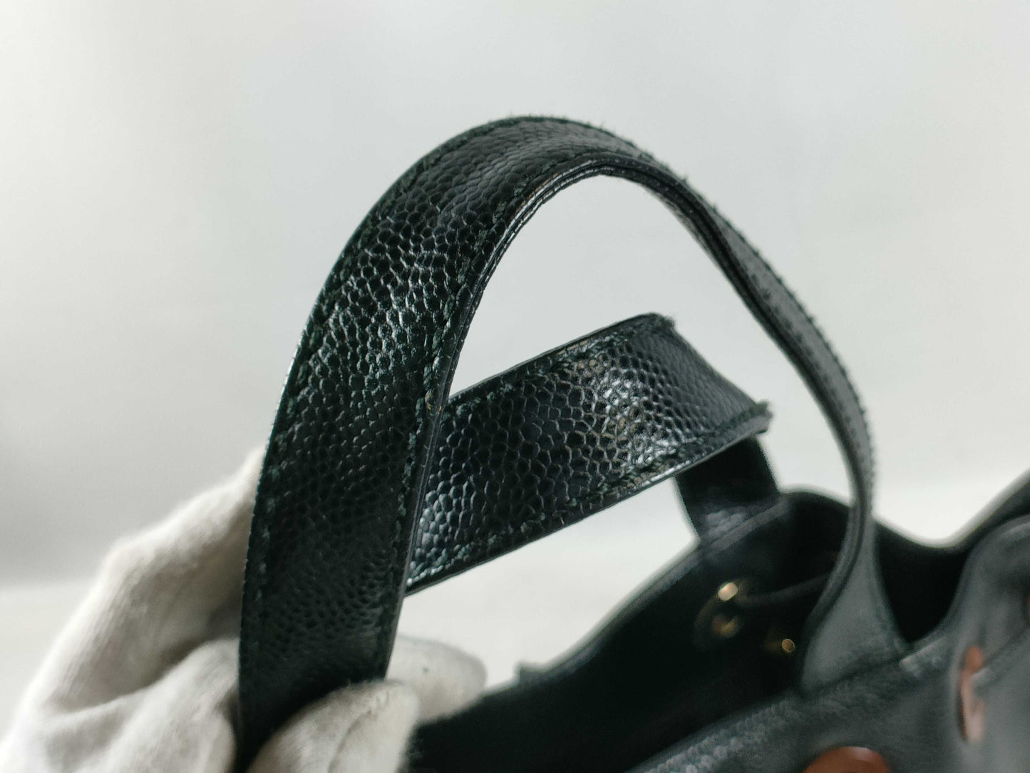 CHANEL Caviar Skin Coco Mark Handbag