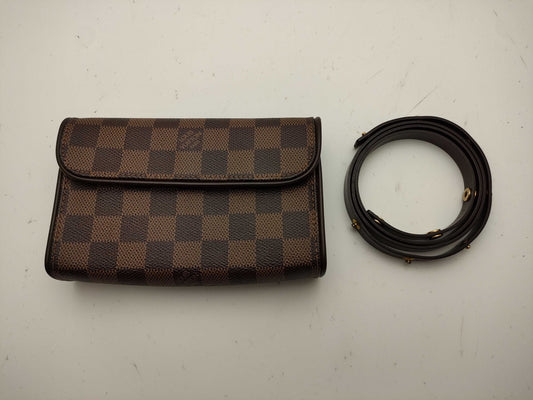 LOUIS VUITTON Damier Pochette Florentine Shoulder Bag