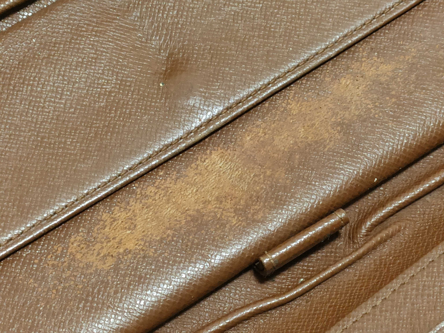 LOUIS VUITTON Monogram Folding Wallet
