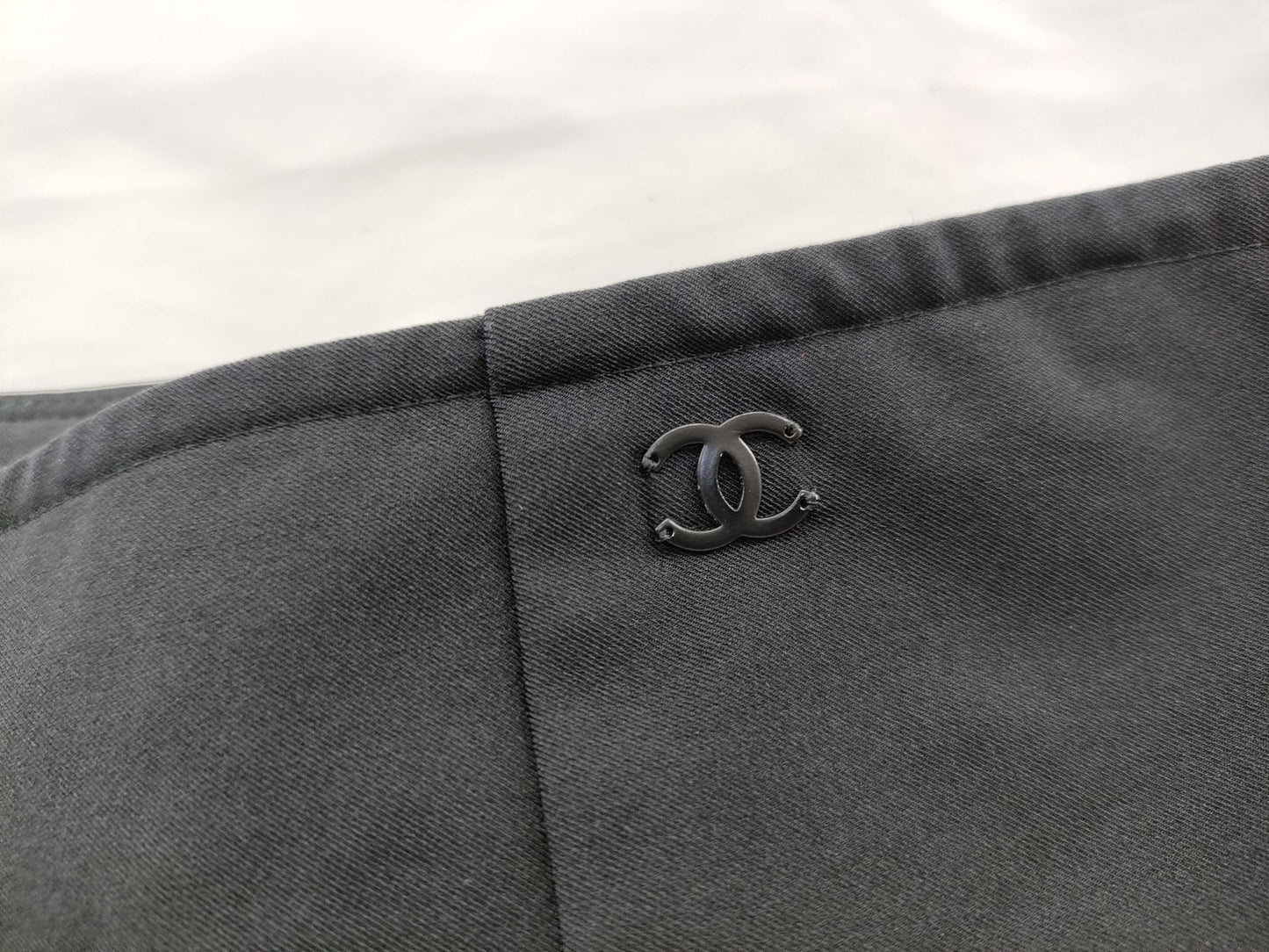 CHANEL 02c Shorts Pants