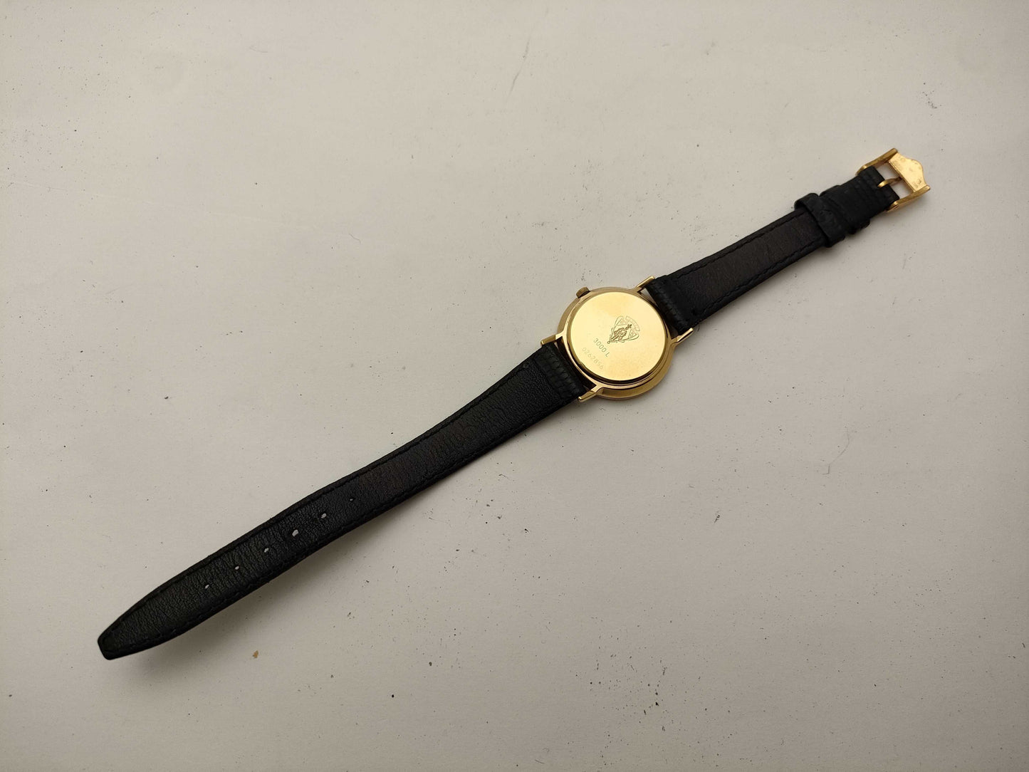 GUCCI 3000L Gold Women's Watch