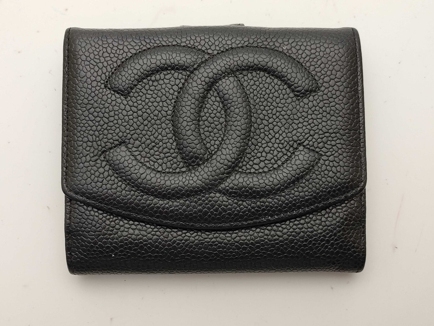 CHANEL Caviar Skin Wallet