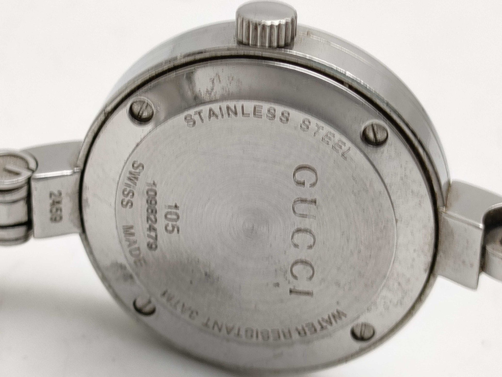 GUCCI 105 Women's Watch with Missing Screws