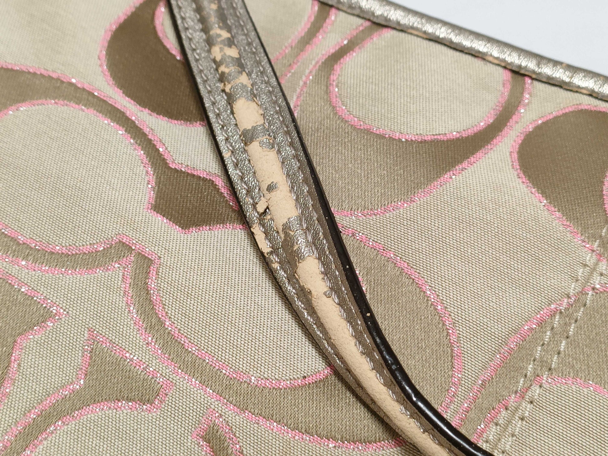 COACH Signature Handbag*4 Handbag