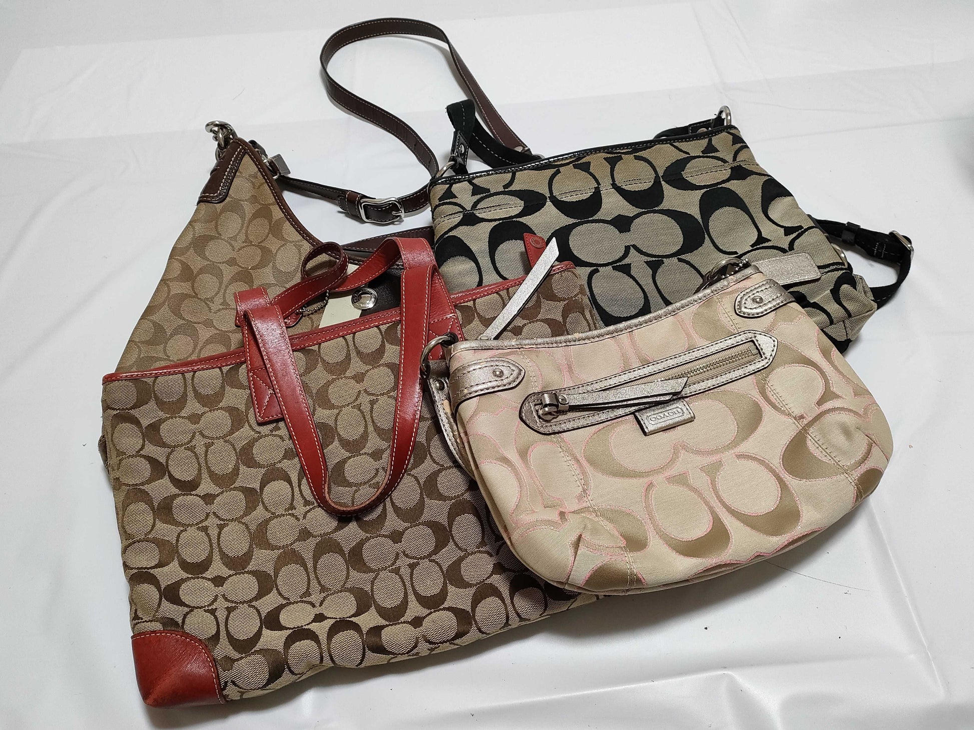 COACH Signature Handbag*4 Handbag
