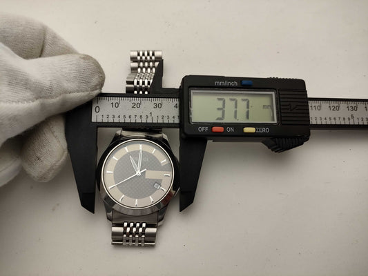 GUCCI 126.4 G-TIMELESS Men's Watch