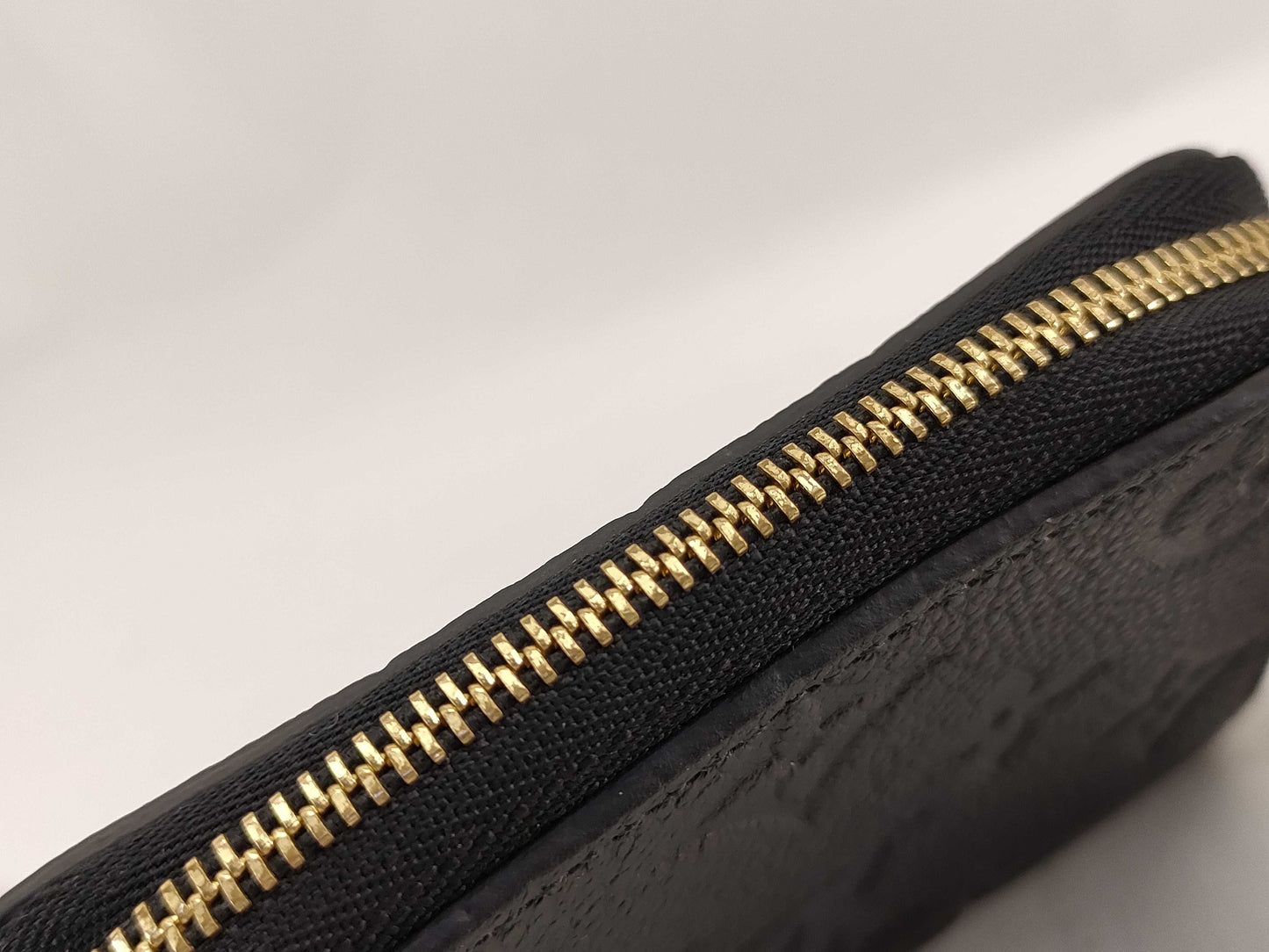 LOUIS VUITTON Monogram Empreinte M60574 Monogram Empreinte Zippy Coin Purse