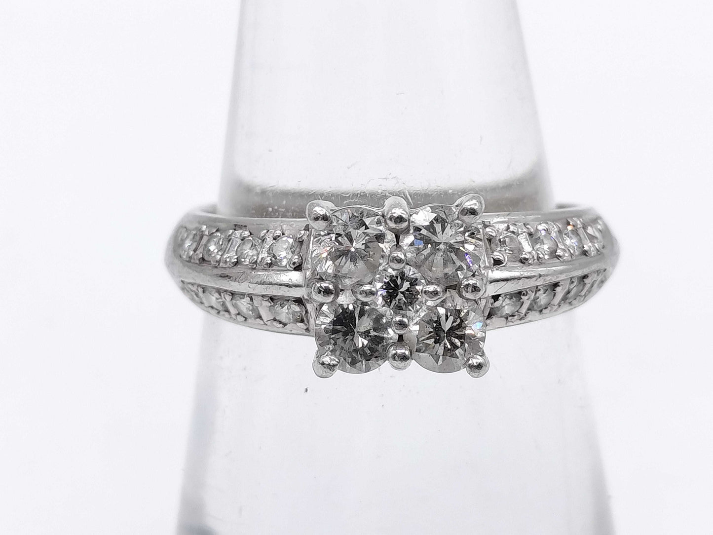 D0.76ct Pt900 4.2g Ring