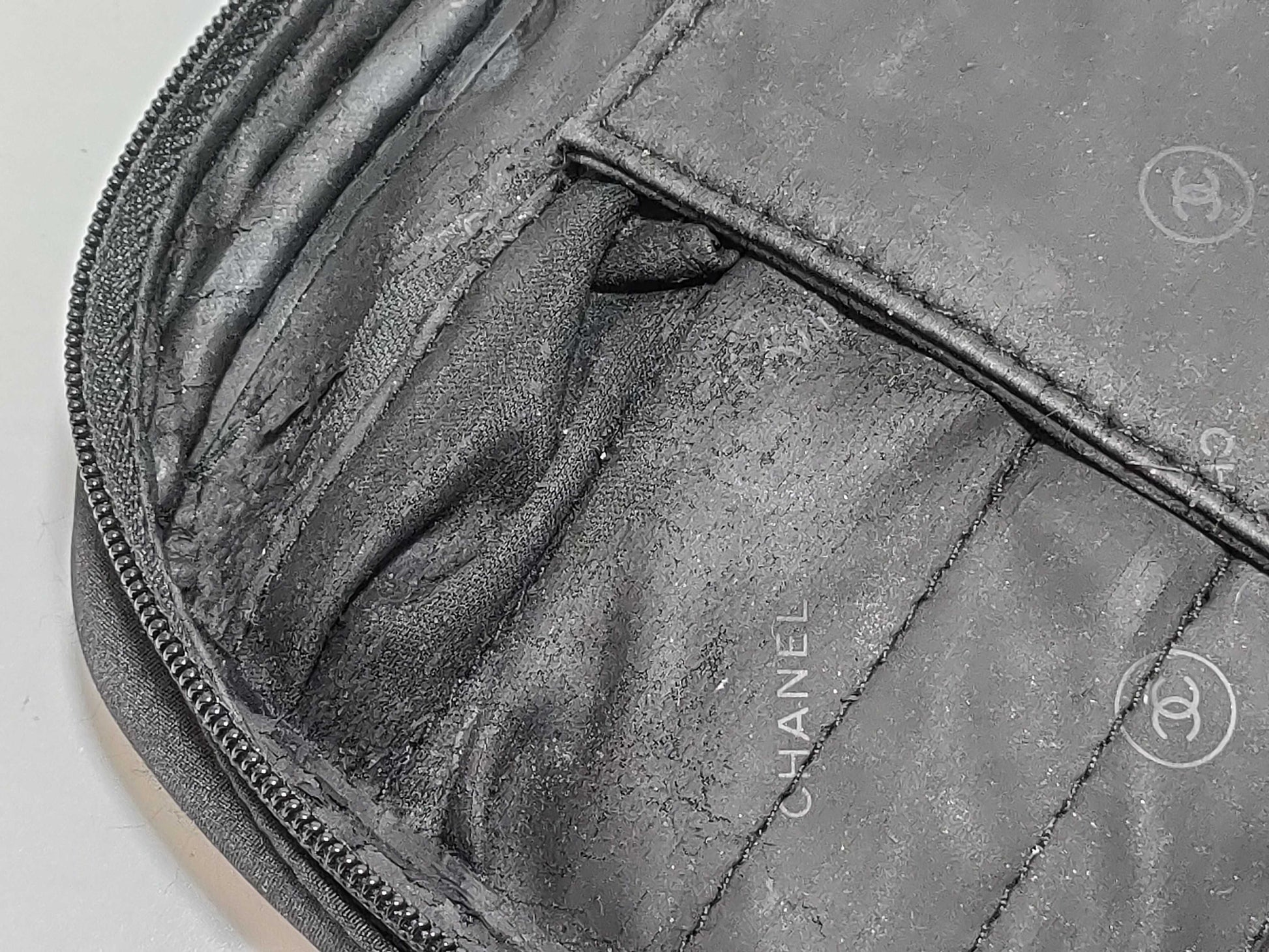 CHANEL LeSportsac Pouch 4-Piece Set