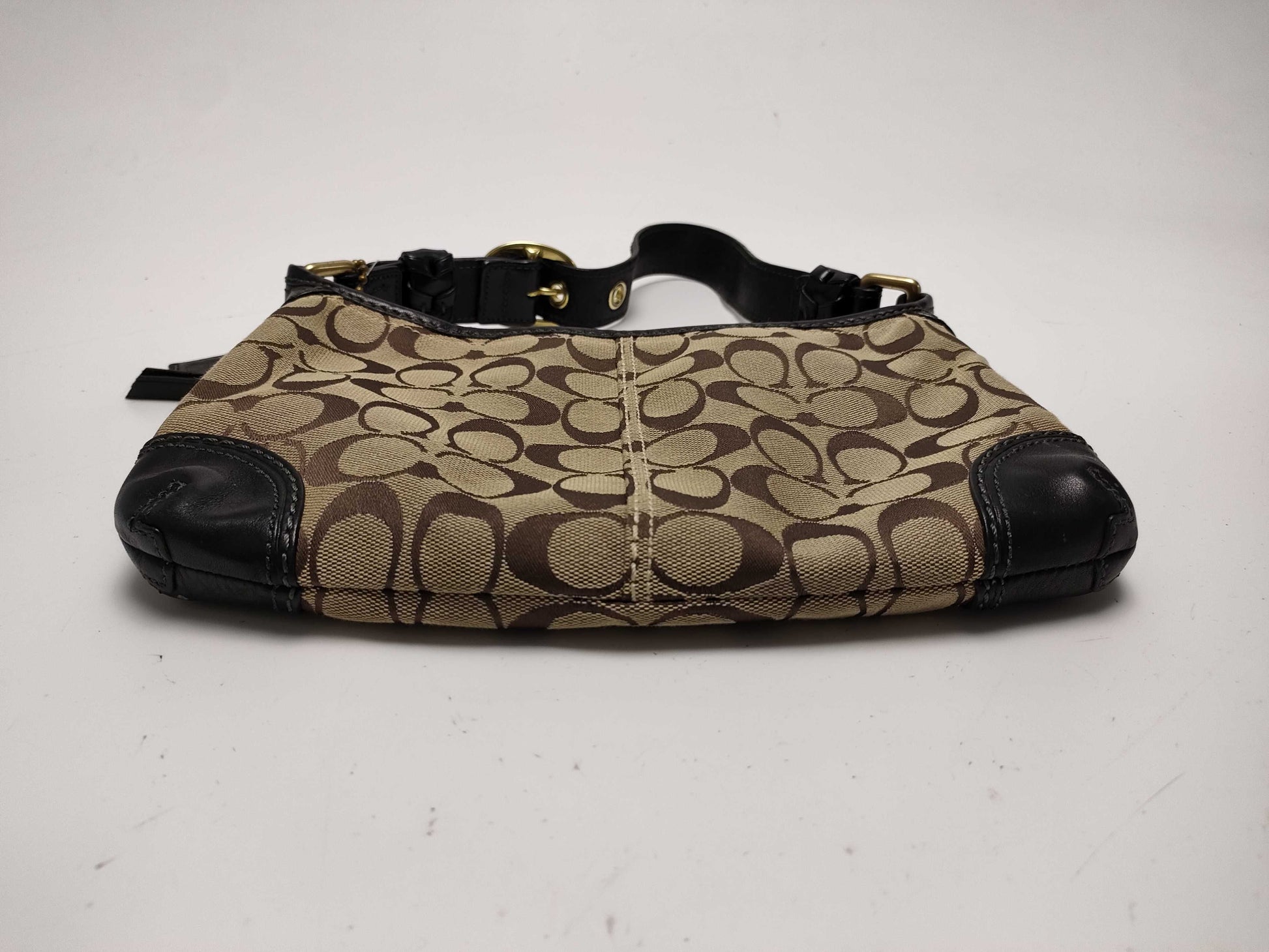 COACH Signature 11430 Shoulder Bag