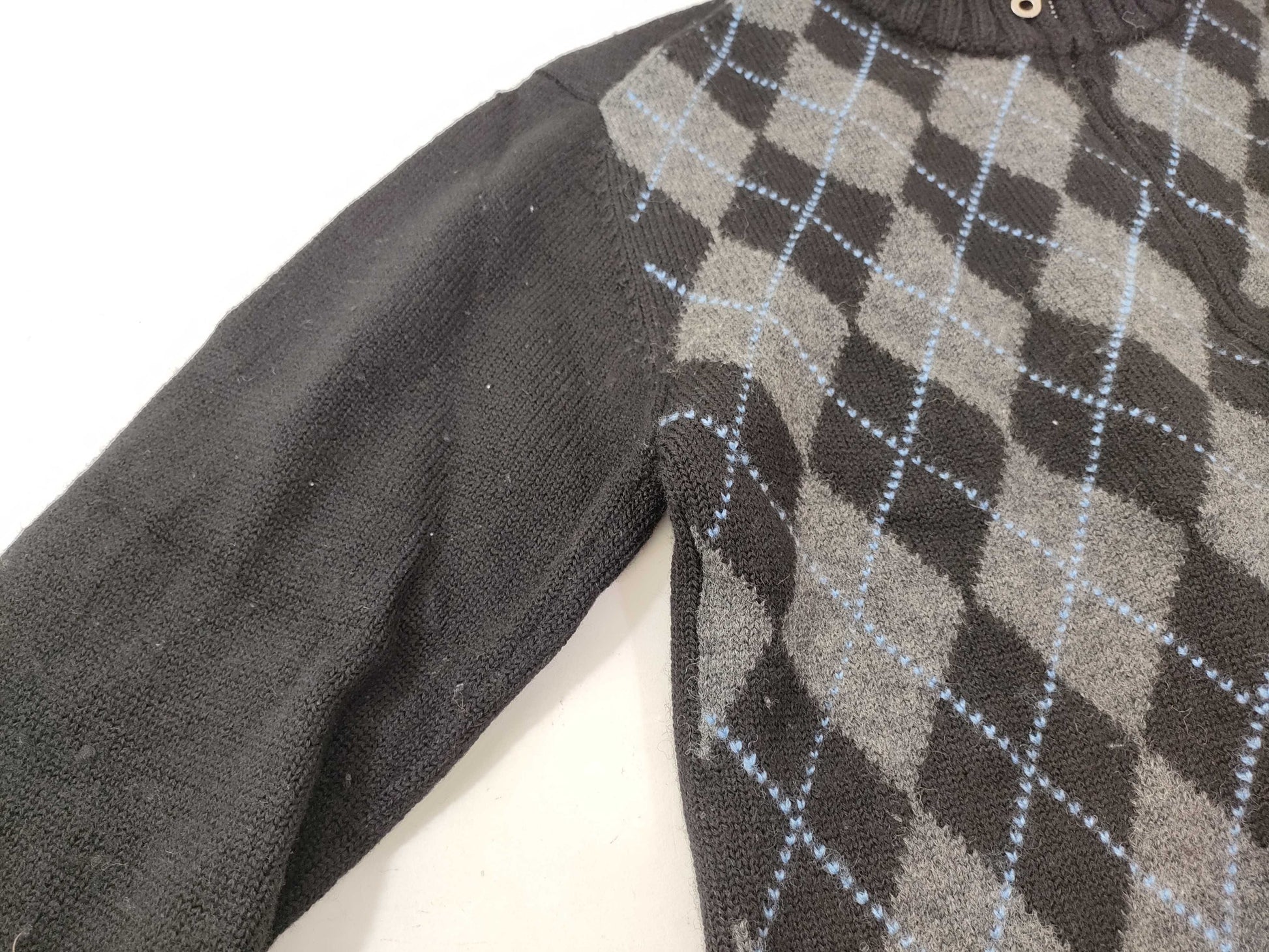 BURBERRY BLACK LABEL Diamond Print Zip-Up Knit Jacket