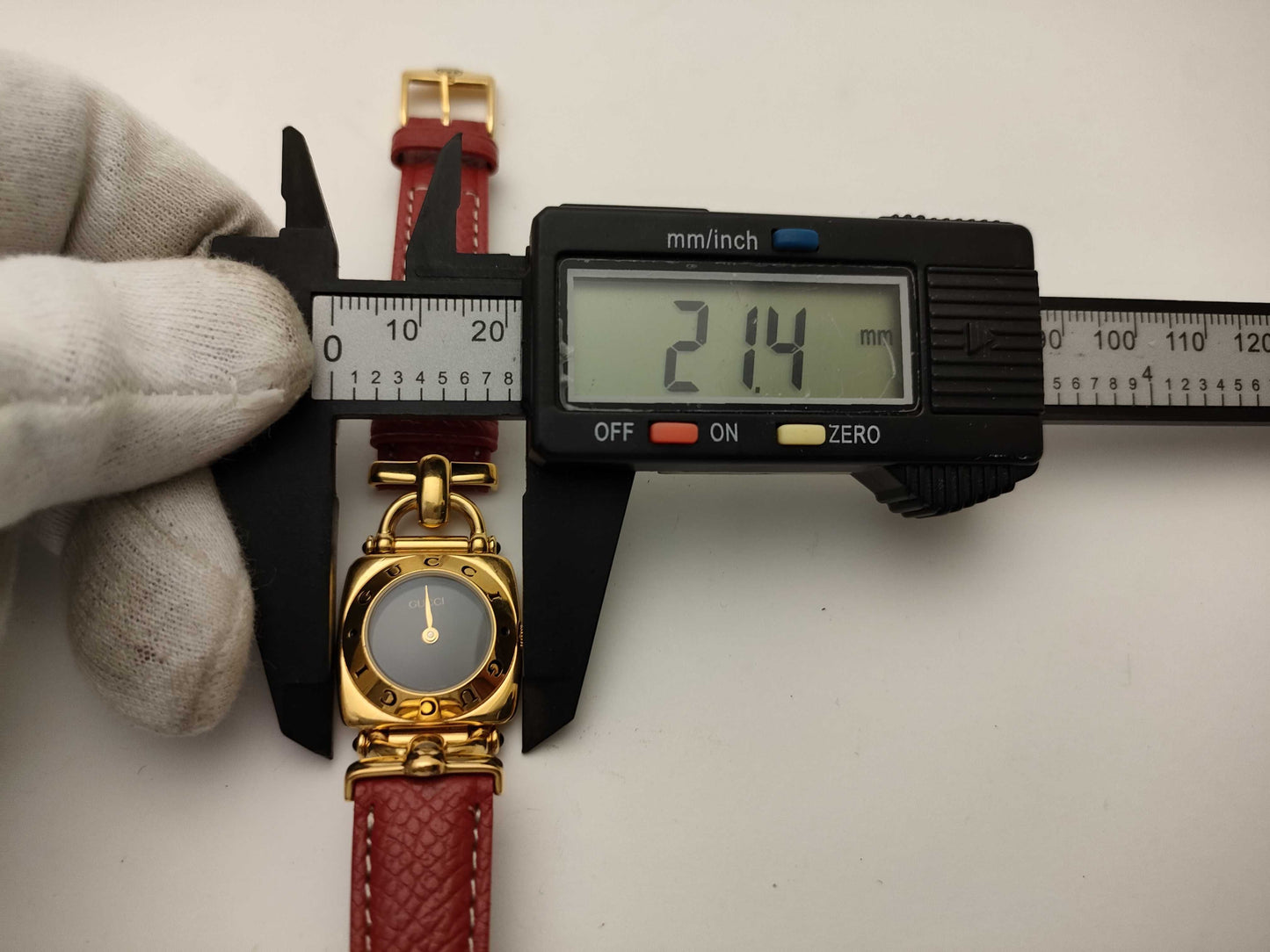GUCCI 6300L Unworked Women's Watch
