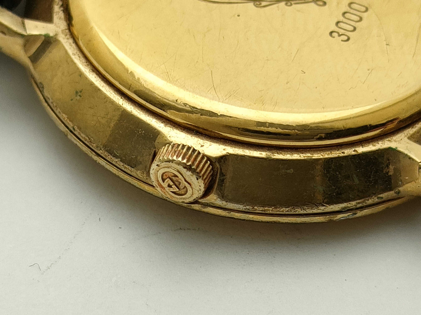 GUCCI 3000L Roman Bezel Women's Watch
